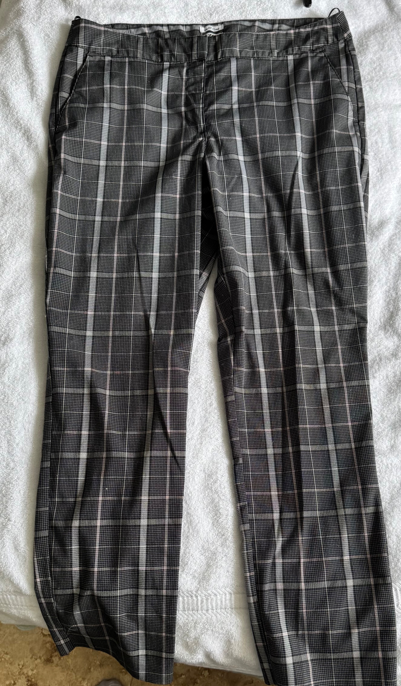 Izod Performance Cool-Fx Stretch Plaid Pants Size 12 Gray Black